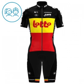 Completo Maglia + Pantaloncino con bretelle 2025 Lotto Campione Del Belgio Manica Corta Rosso Bambini