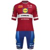 Completo Maglia + Pantaloncino con bretelle 2026 Lidl-Trek Latvian Champion Manica Corta Rosso Completo Maglia + Pantaloncino con bretelle 2026 Lidl-Trek Latvian Champion Manica Corta Rosso