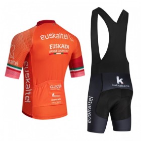 Completo Maglia + Pantaloncino con bretelle 2026 Euskaltel Euskadi Manica Corta Arancia