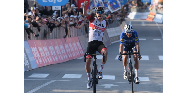 Collegamento tra il primo Giro d'Italia Criterium e l'Esposizione Universale