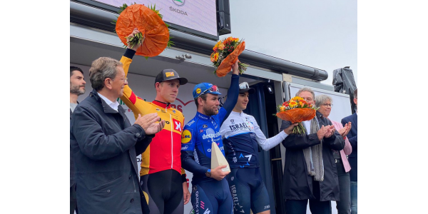 La decima vittoria stagionale di Mark Cavendish